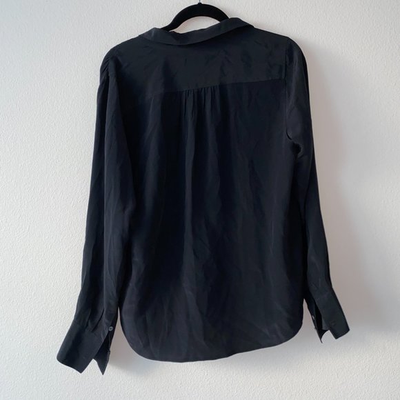 ❤️SOLD❤️J. Crew Blythe 100% Silk Blouse Button Dow - Picture 3 of 8
